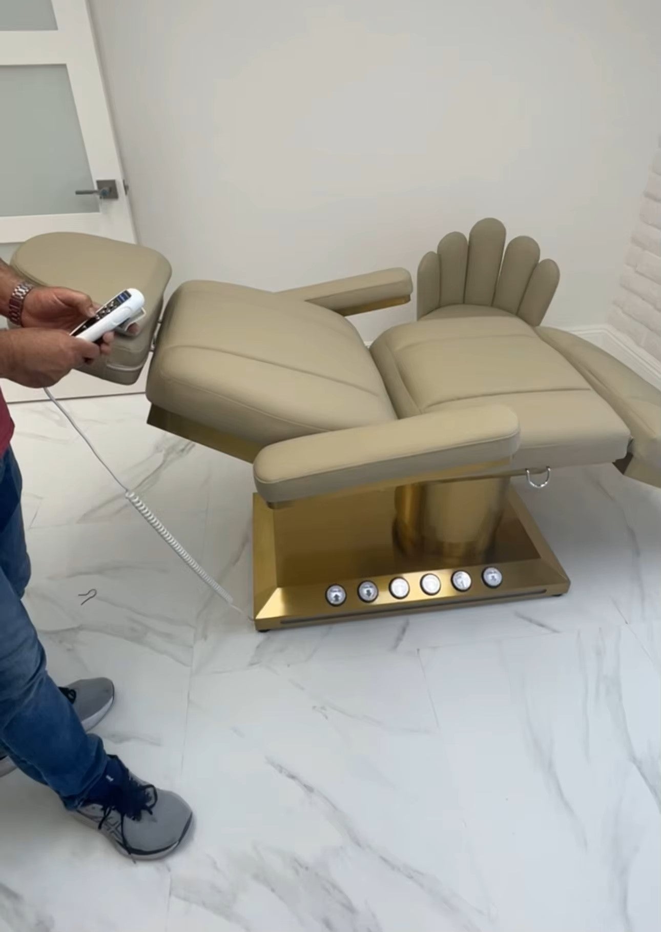 CLINIQUE COMFORT BED (ELECTRIC)