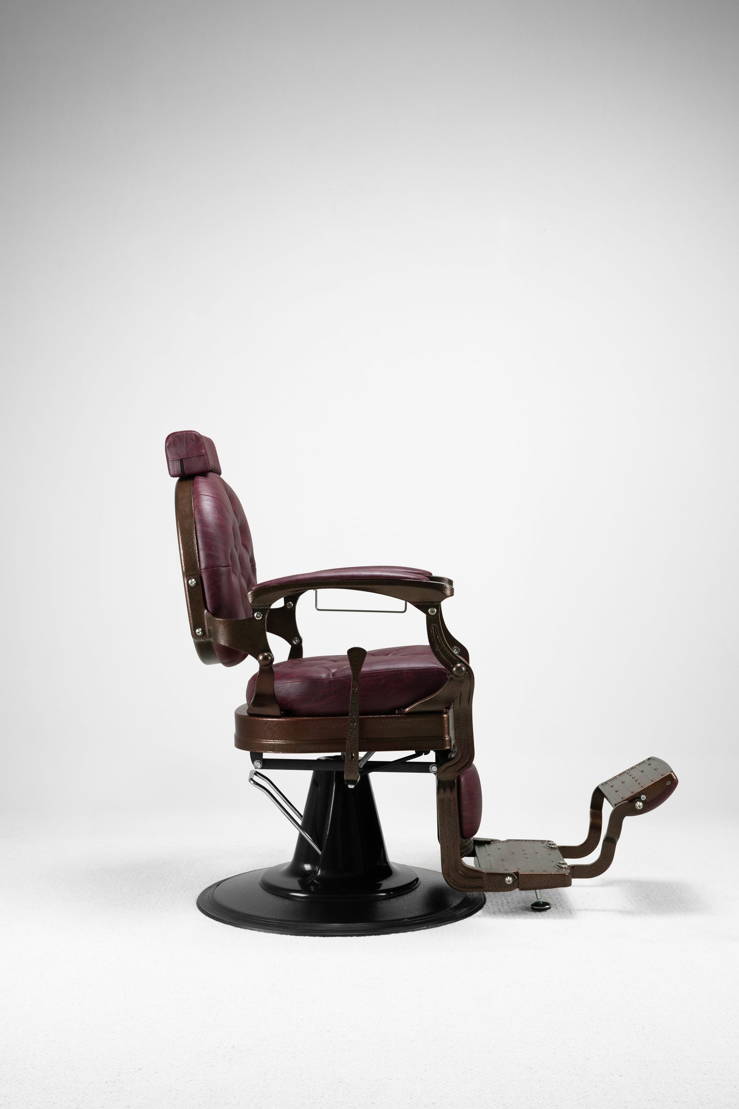 ROKK GRAND BARBER CHAIR