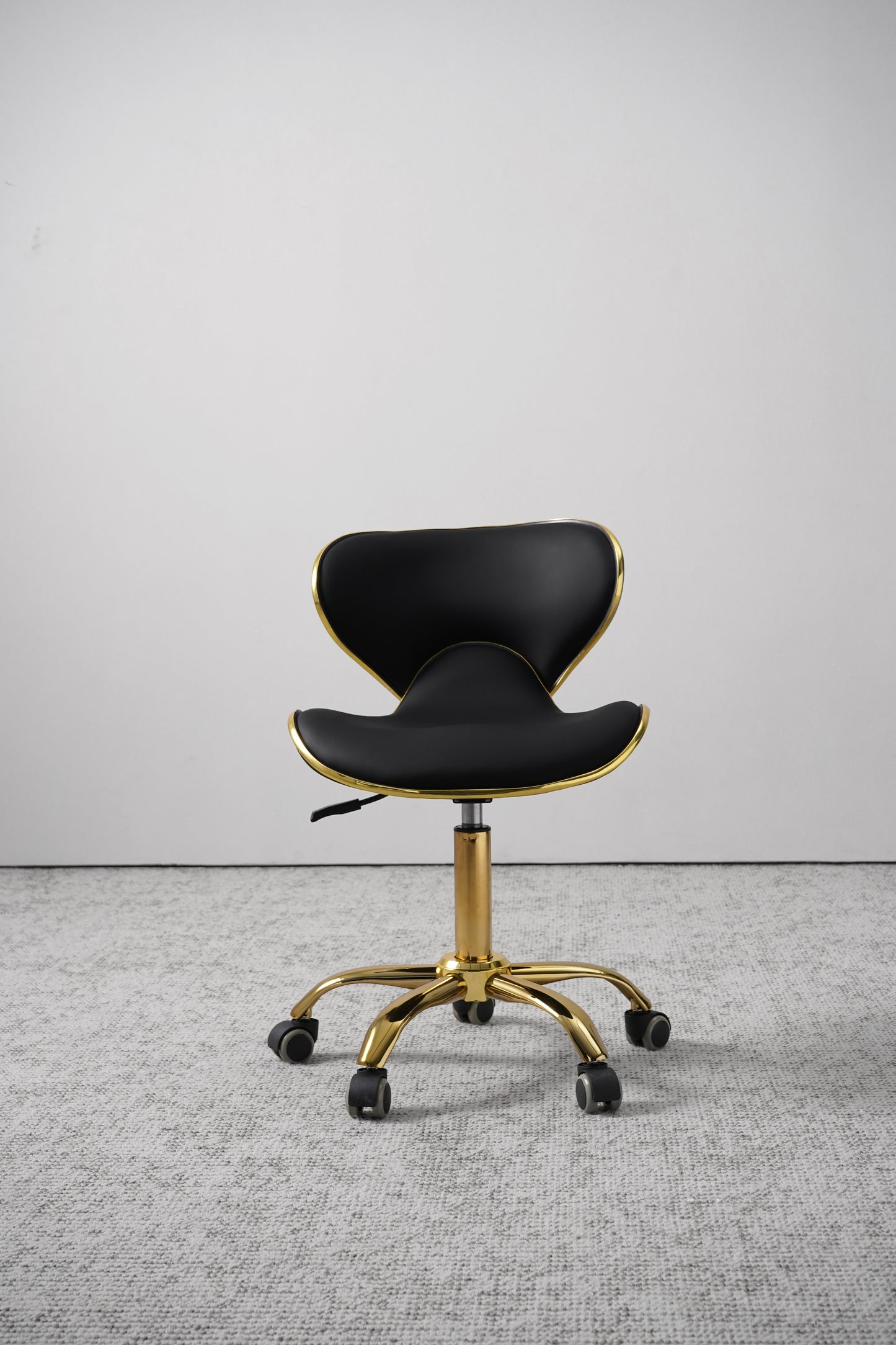 OPULENCE ELITE STOOL (WITH NO STICHING)