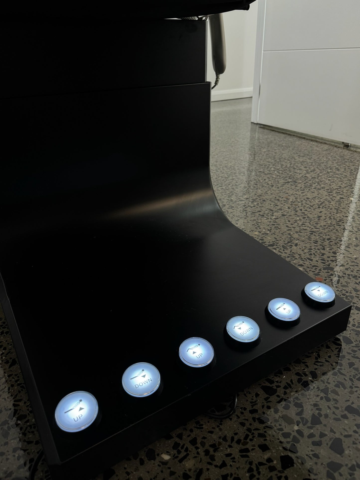 4 x ROKK Eclipse Electric Treatment Beds – Near New – $2,500 Each