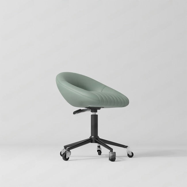 ROKK SASSY SCULPT™ TECHNICIAN CHAIR