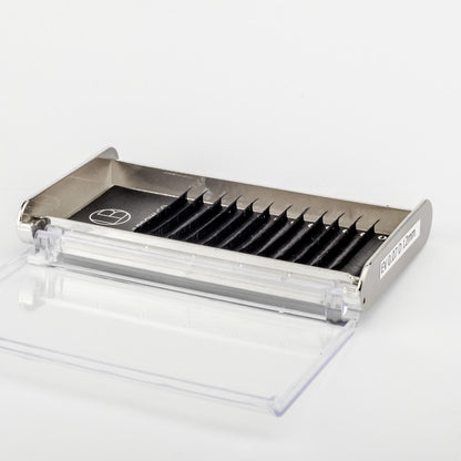 VOLUME/CLASSIC LASHES