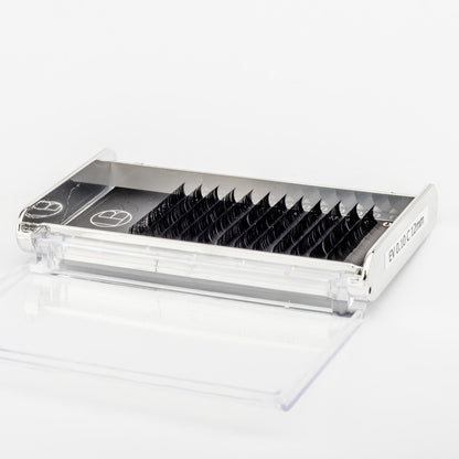 VOLUME/CLASSIC LASHES